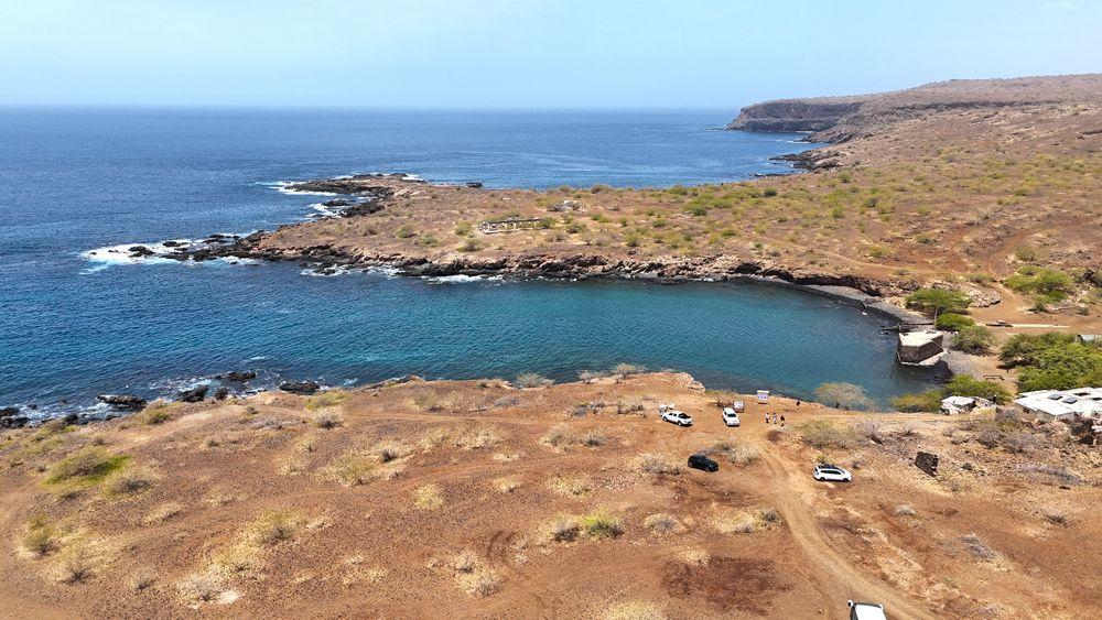 A baía que ligou continentes: memórias da antiga hidrobase da Aéropostale em Calheta de São Martinho