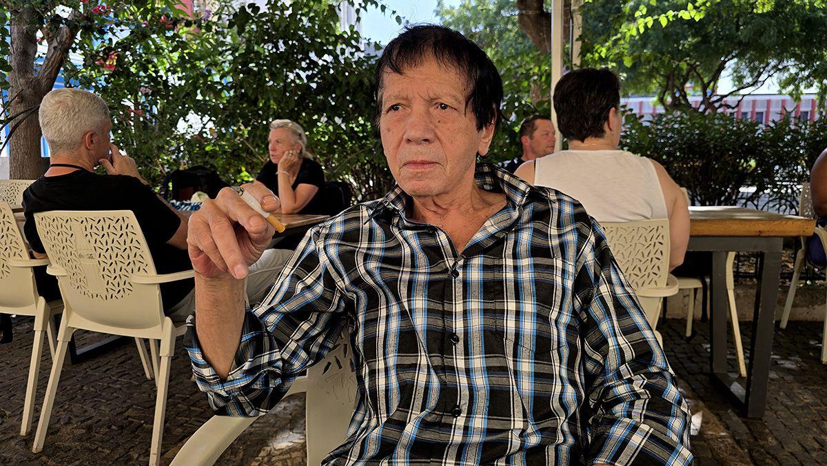 Plateau, o pulsar da capital. Sr. Arménio Vieira: literatura, futebol e uma conversa inesquecível